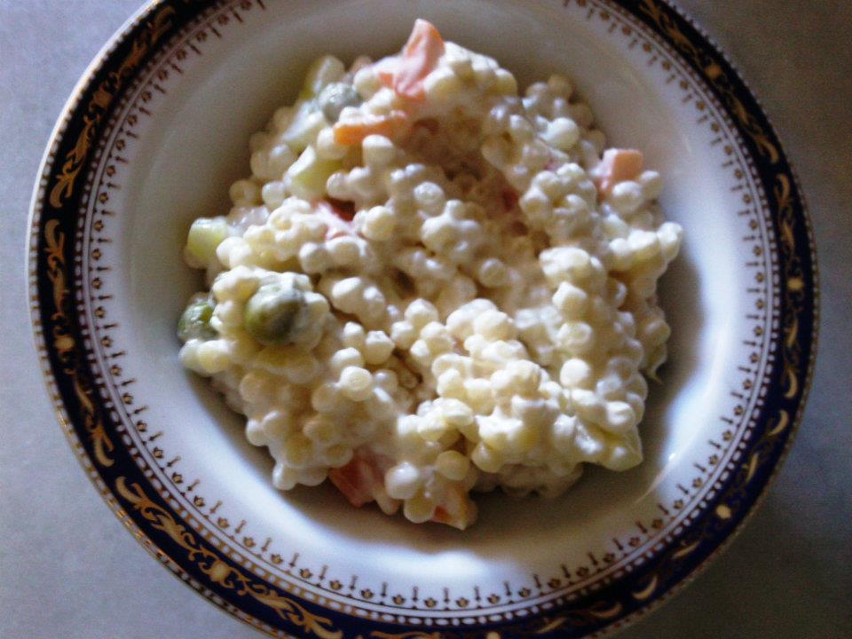 Kuskus Makarnalı Havuç Salatası Tarifi - 3