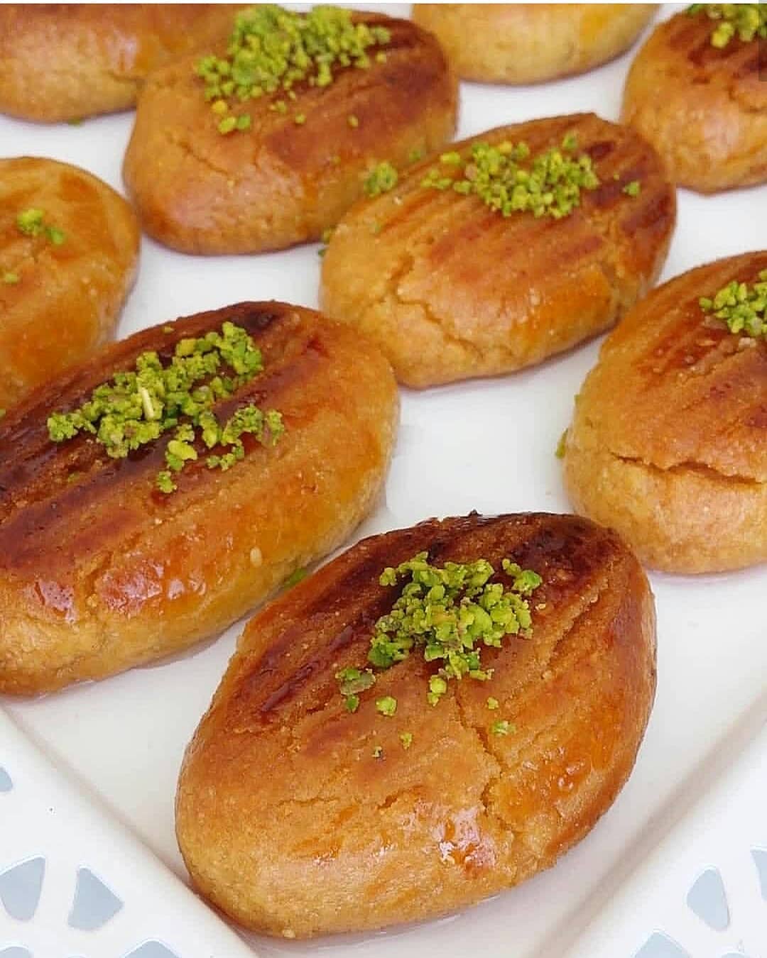 Pastane Usulü Fındıklı Şekerpare Tarifi - 2