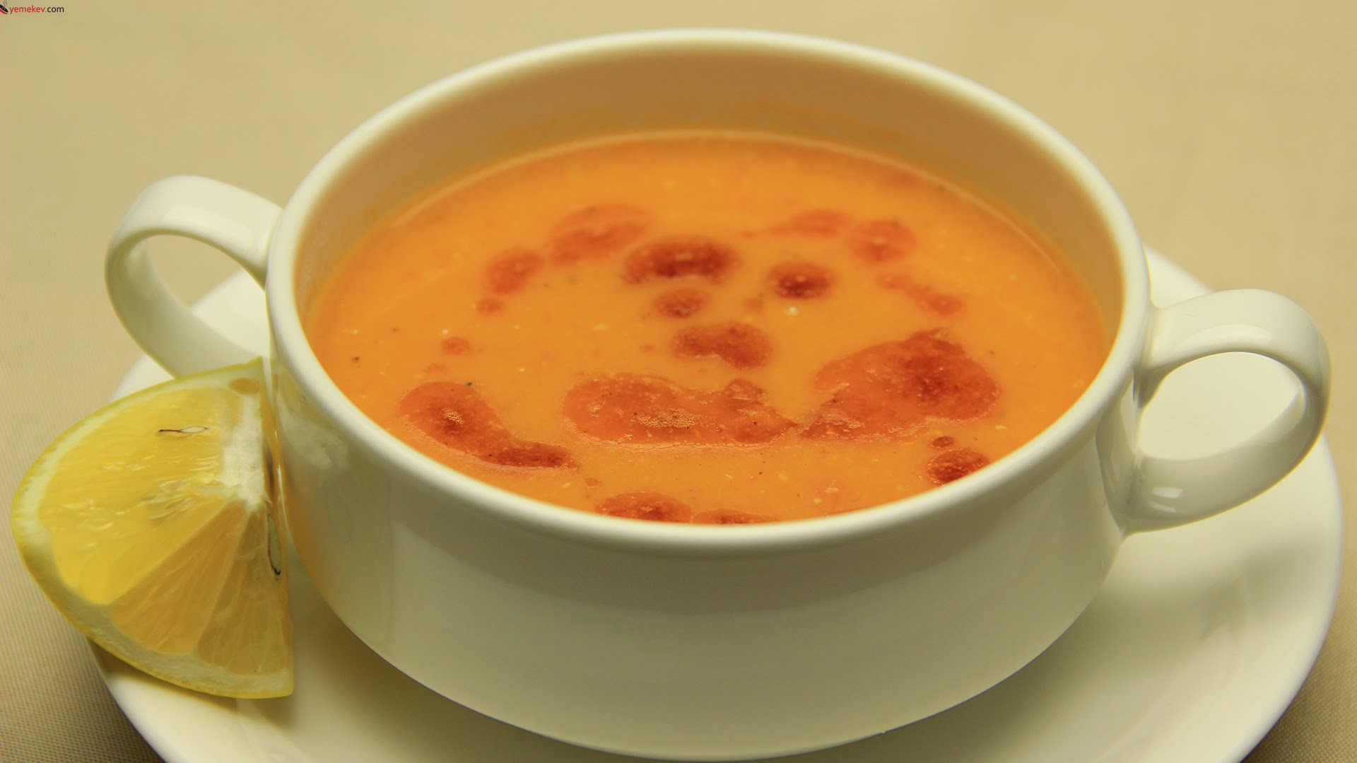 Kırmızı Mercimek Çorbası - 1