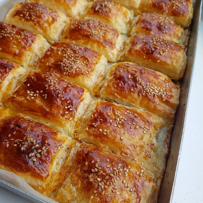 Baklava Yufkasından Patatesli Çıtır Börek Tarifi - 1