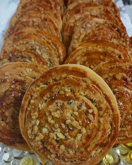 Tahinli Çörek Tarifi  - 1