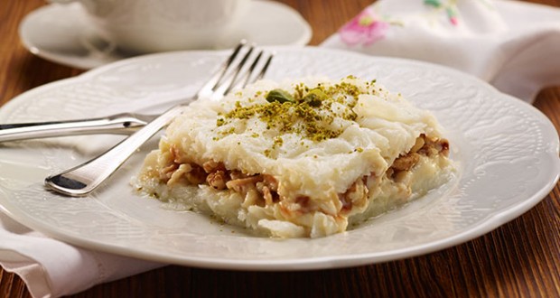Beyaz Çikolatalı Güllaç Tarifi - 2