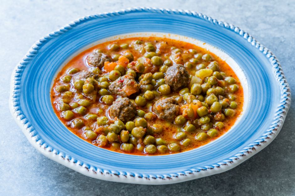 Bezelyeli Misket Köfte Tarifi - 1