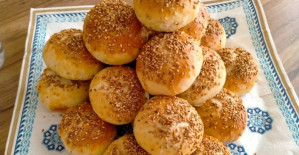 Bol Susamlı Peynirli Poğaça Tarifi