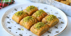 Baklava Lezzetinde Kıyır Kıyır Şerbetli Tatlı Tarifi