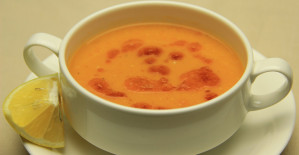 Kırmızı Mercimek Çorbası
