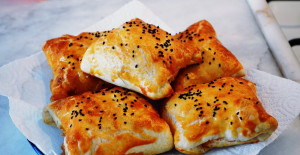 Tavuklu Börek Tarifi