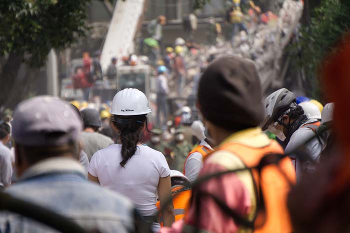 Deprem Anında Yapılması Gereken İlk Şey - 4