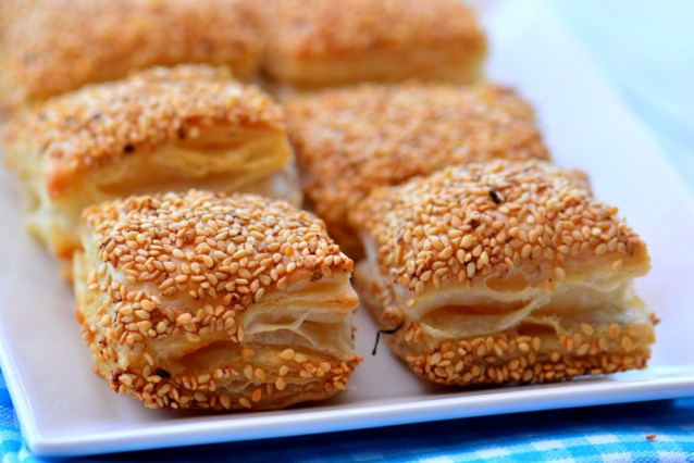 Milföyden Çıtır Simit Börek Tarifi - 1