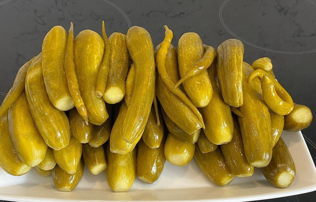 Kütür Kütür Annemin Sarı Salatalık Turşusu Tarifi	 - 1