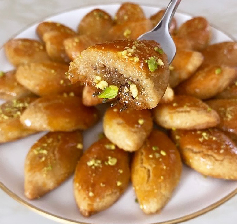 Kız İstemeye Özel Şekerpare Tarifi - 1